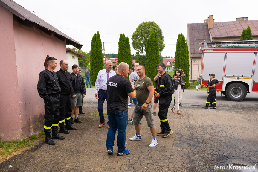 Powitanie samochodu OSP Leśniówka