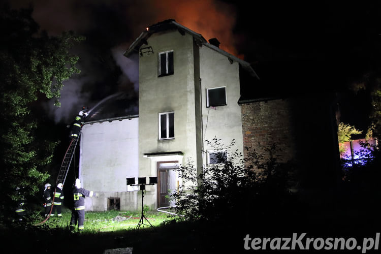 Pożar domu przy ul. Podkarpackiej w Krośnie