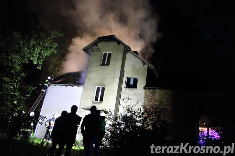 Pożar domu przy ul. Podkarpackiej w Krośnie