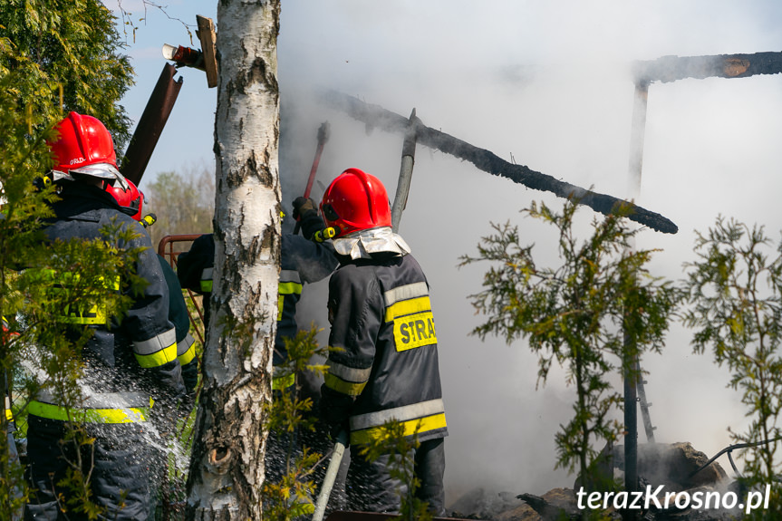 Pożar altany w Pustynach