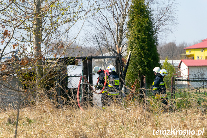 Pożar altany w Pustynach