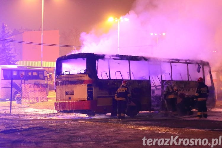 Pożar autobusu na dworcu