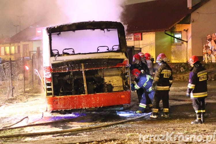 Pożar autobusu na dworcu