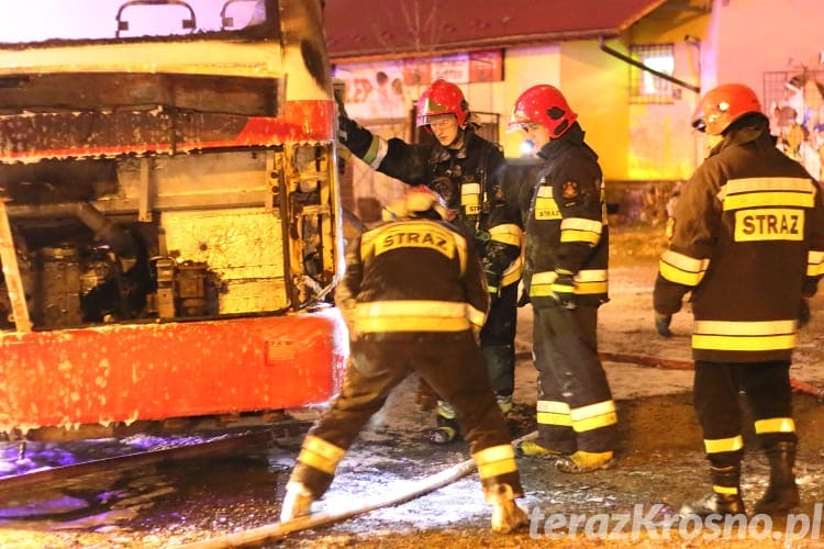 Pożar autobusu na dworcu