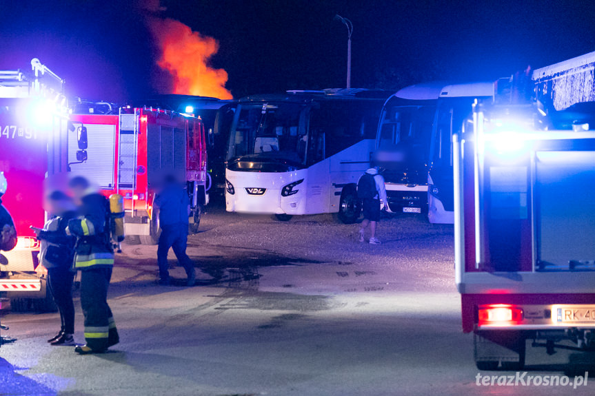 Pożar autokarów w zajezdni