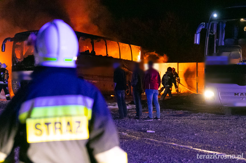 Pożar autokarów w zajezdni