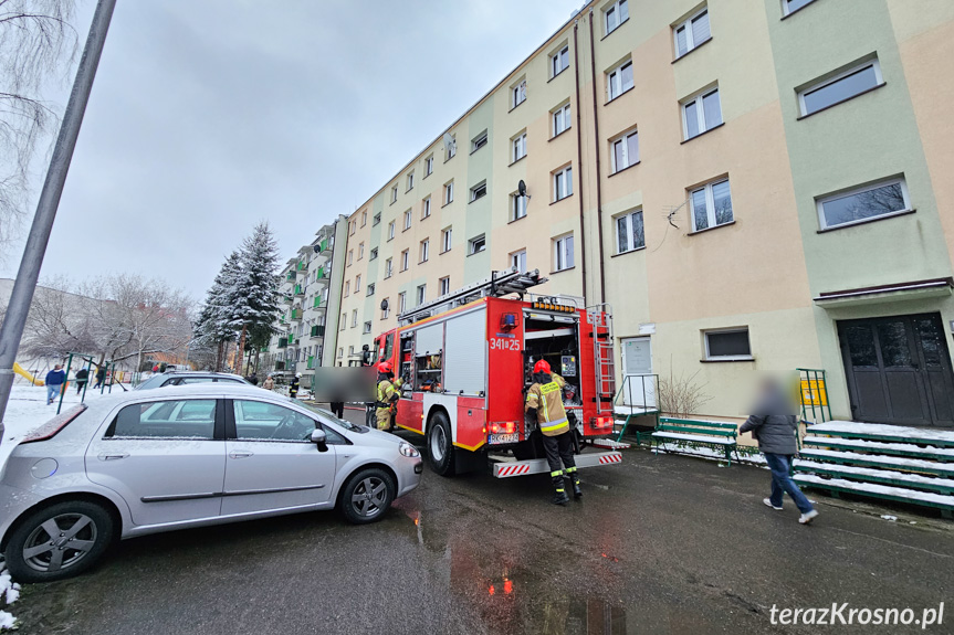 Pożar w bloku w Krośnie