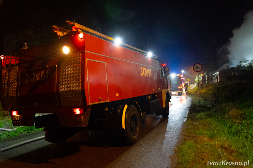 Pożar budynku gospodarczego w Długiem