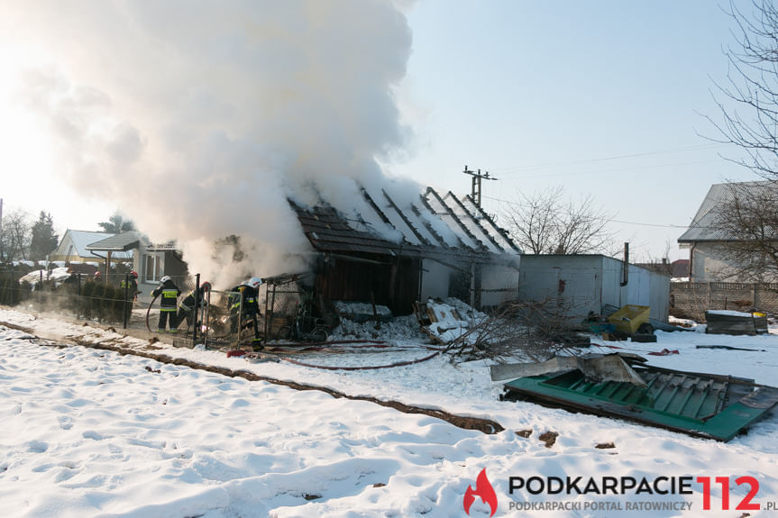 Pożar budynku gospodarczego w Dobieszynie