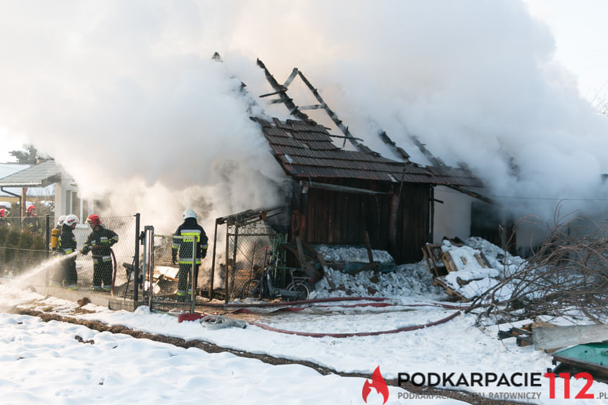 Pożar budynku gospodarczego w Dobieszynie