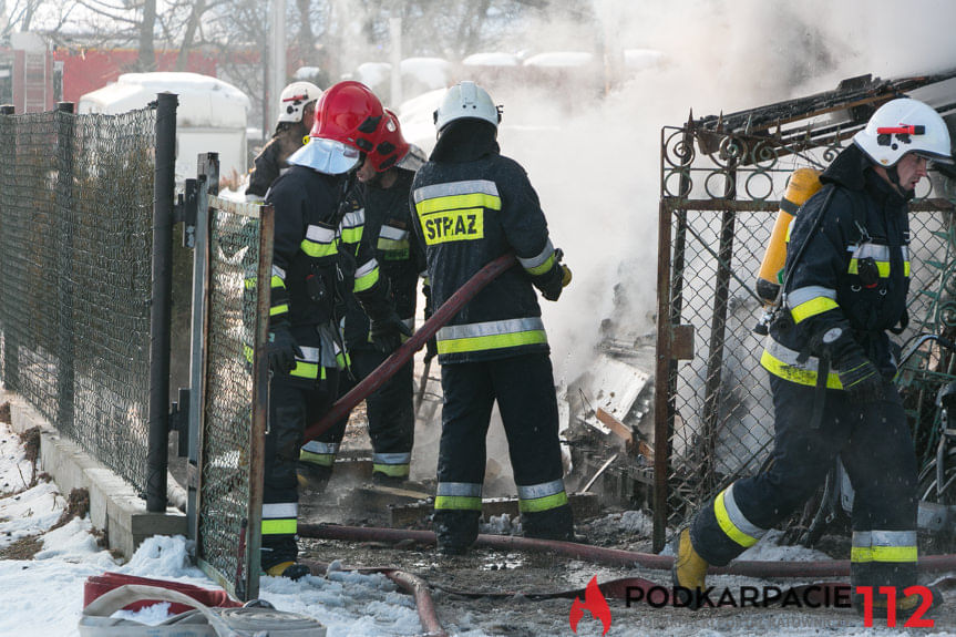 Pożar budynku gospodarczego w Dobieszynie