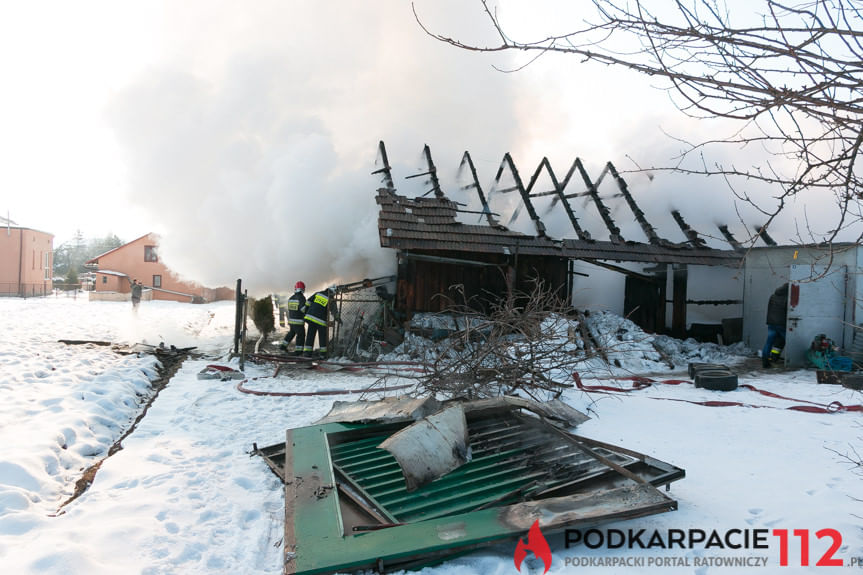 Pożar budynku gospodarczego w Dobieszynie