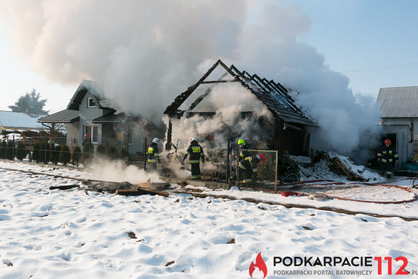 Pożar budynku gospodarczego w Dobieszynie