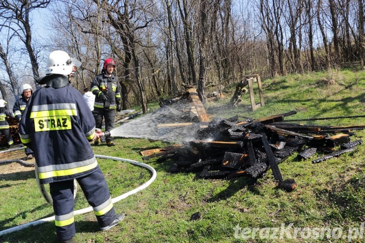 Pożar budynku gospodarczego w Głojscach