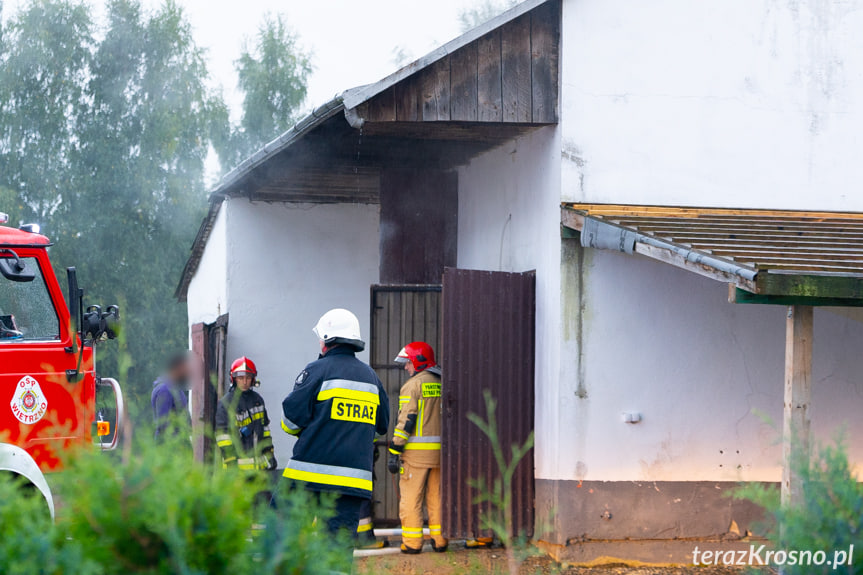 Pożar budynku gospodarczego w Wietrznie