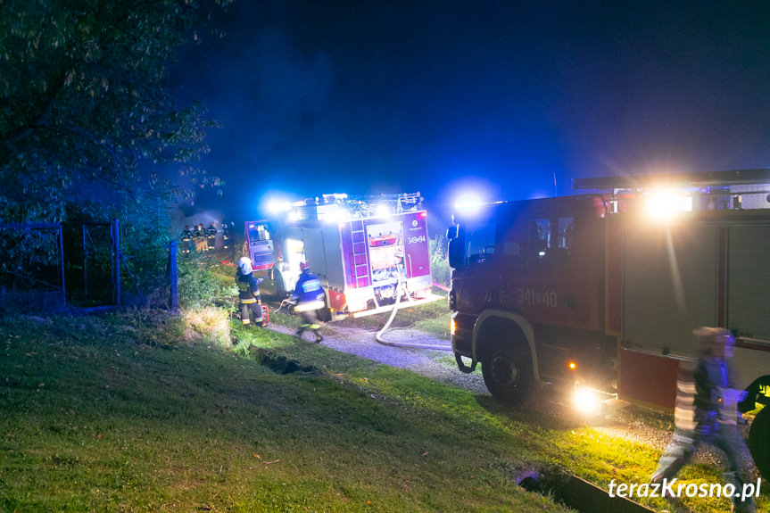 Pożar budynku gospodarczego w Wojaszówce