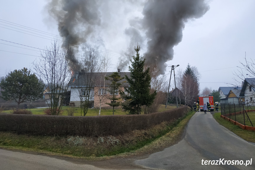 Pożar budynku w Bóbrce