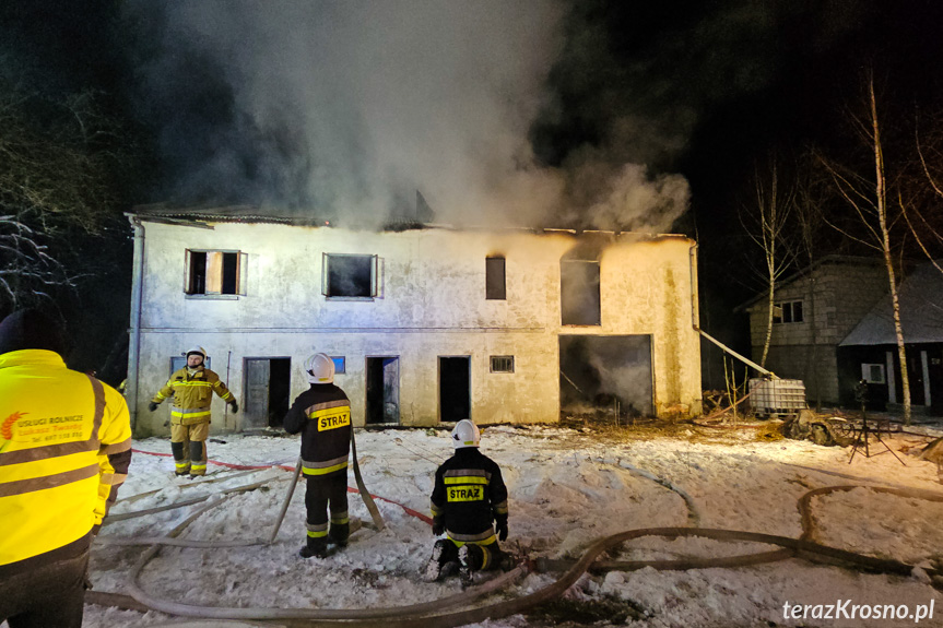 Pożar budynku w Jaszczwi