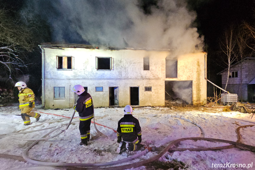 Pożar budynku w Jaszczwi