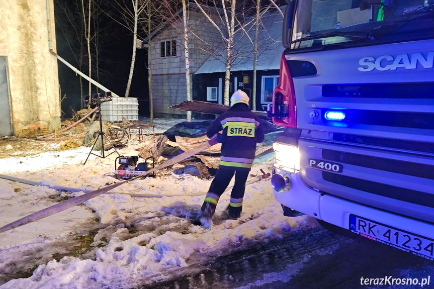 Pożar budynku w Jaszczwi