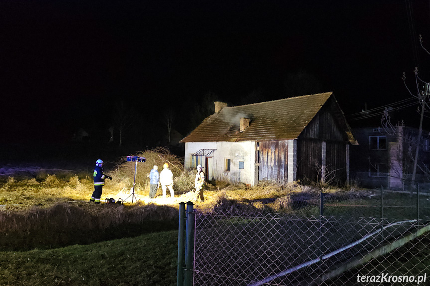 Pożar budynku w Jaszczwi