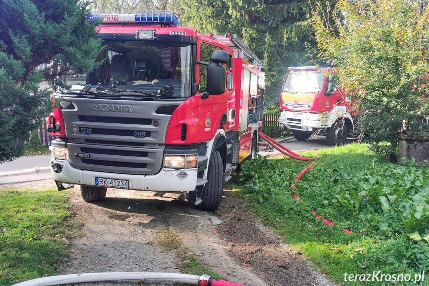 Pożar budynku w Rogach