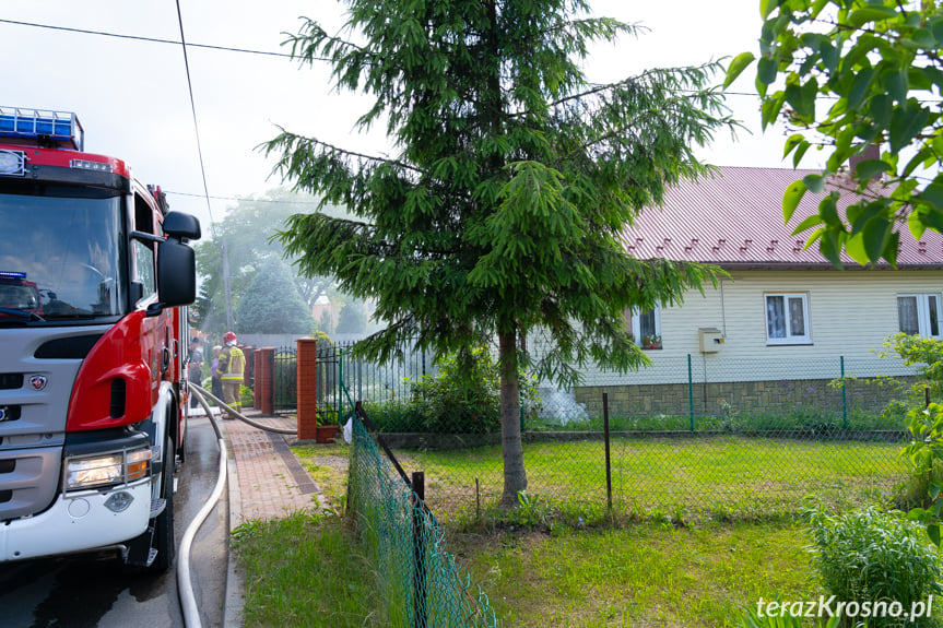 Pożar domu przy Prusa w Krośnie