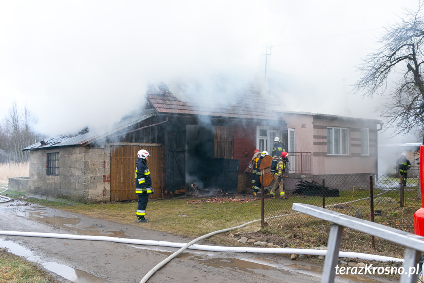 Pożar domu przy ul. Klonowej w Krośnie