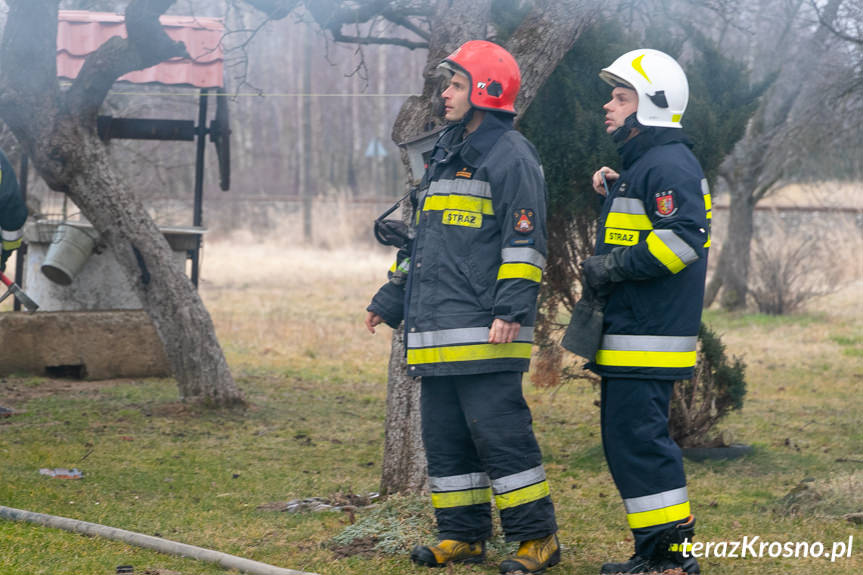 Pożar domu przy ul. Klonowej w Krośnie