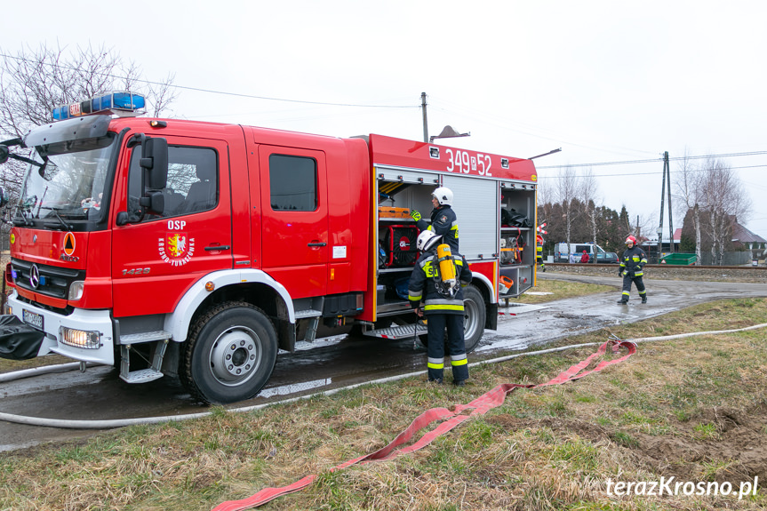 Pożar domu przy ul. Klonowej w Krośnie