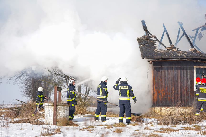 Pożar drewnianego budynku w Kopytowej