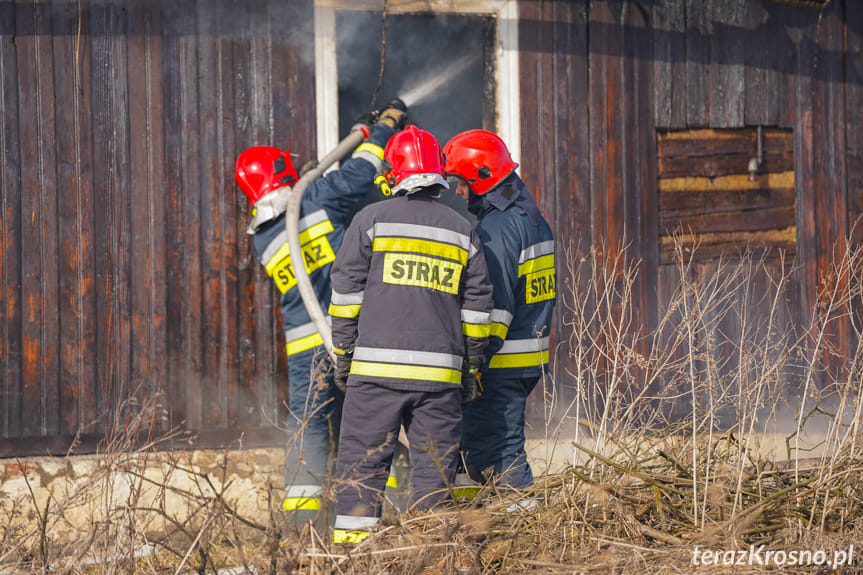 Pożar drewnianego budynku w Kopytowej