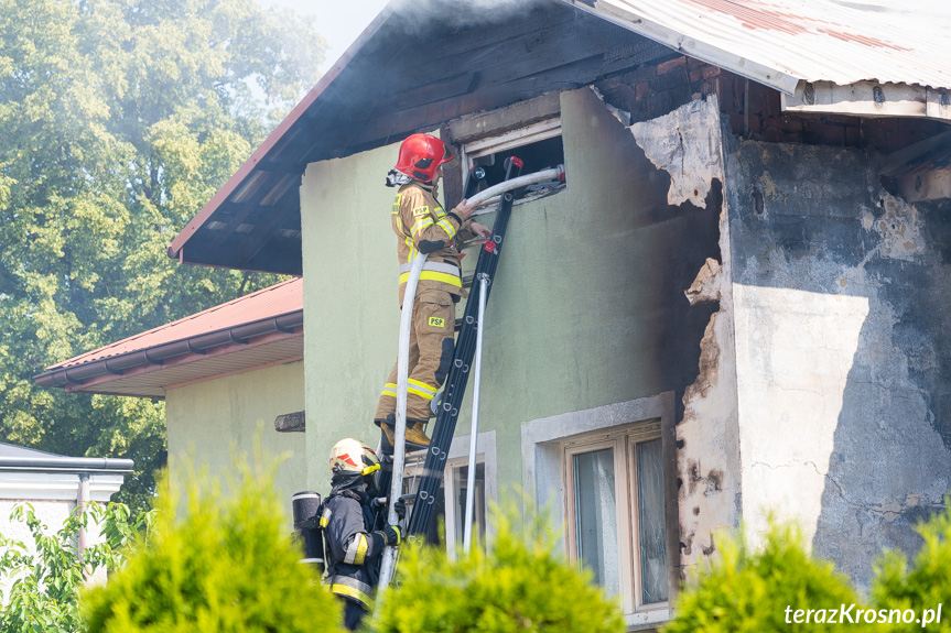 Pożar garażu w Krośnie