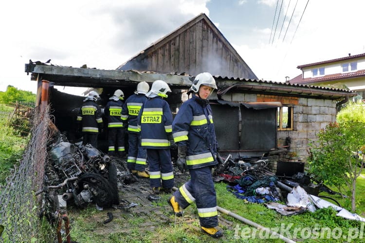 Pożar garażu w Rymanowie