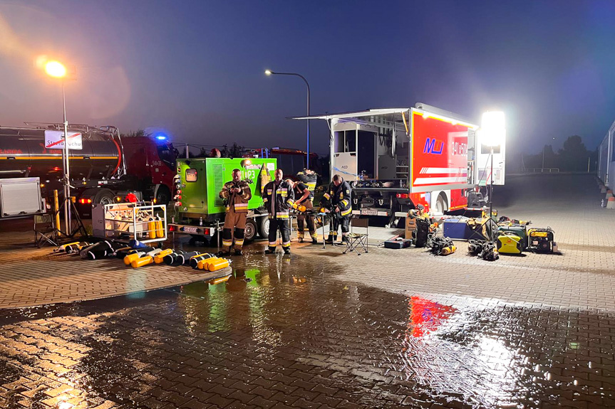 Pożar Merkury Market - okiem strażaków