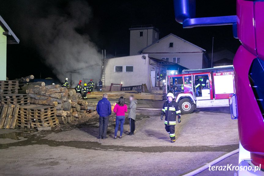 Pożar na terenie tartaku w Łękach Dukielskich