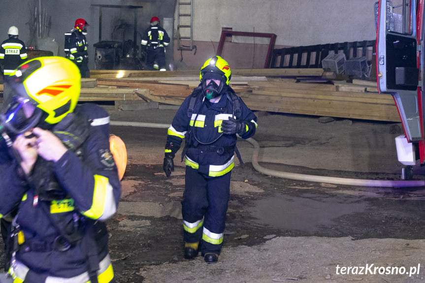 Pożar na terenie tartaku w Łękach Dukielskich