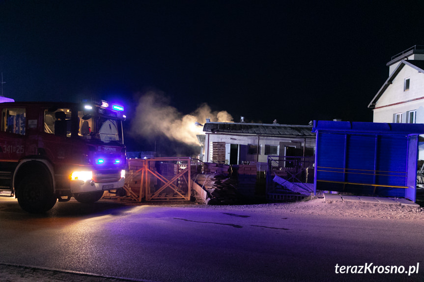 Pożar na terenie tartaku w Łękach Dukielskich