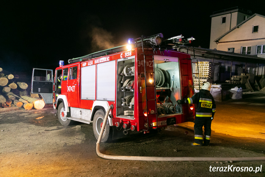 Pożar na terenie tartaku w Łękach Dukielskich