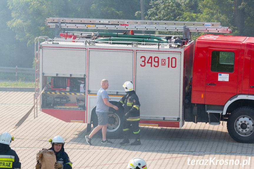 Pożar naczepy z węglem drzewnym