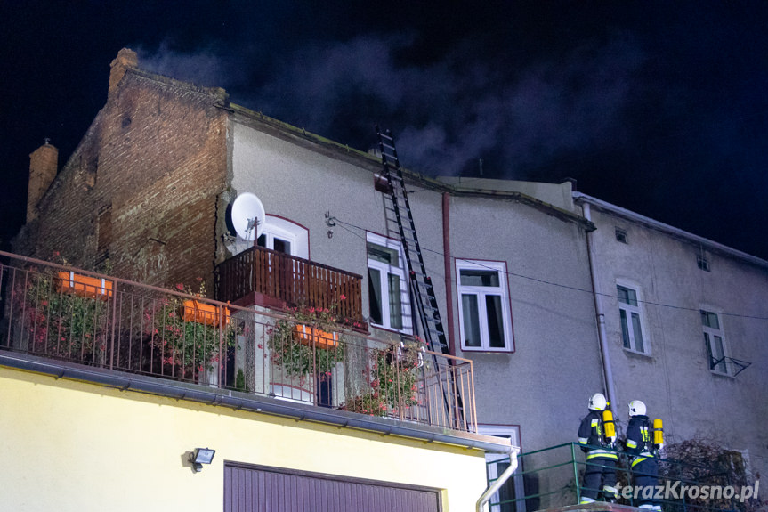 Pożar poddasza kamienicy w Rymanowie