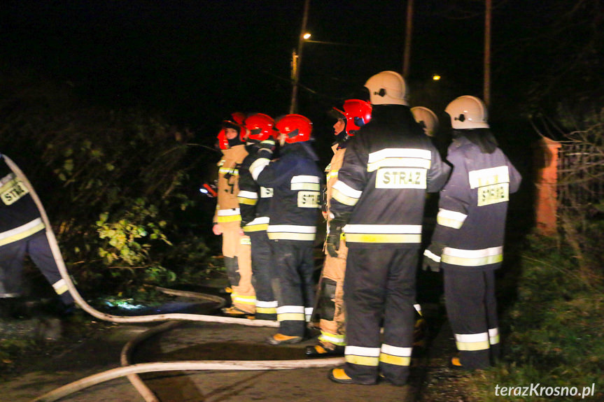 Pożar pustostanu w Iskrzyni