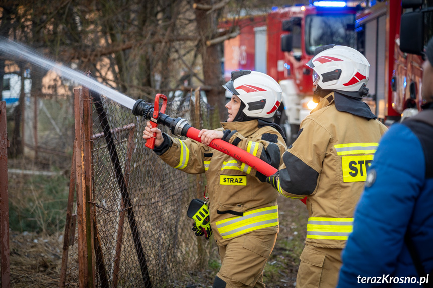 Pożar pustostanu w Krośnie