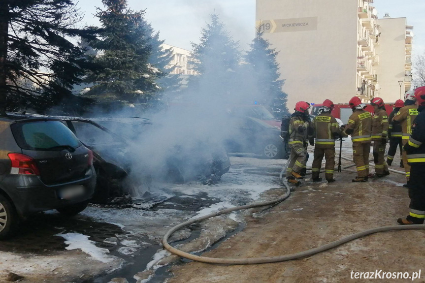 Pożar samochodów w Krośnie