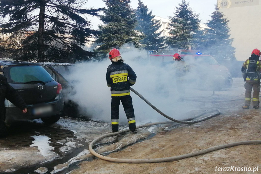 Pożar samochodów w Krośnie