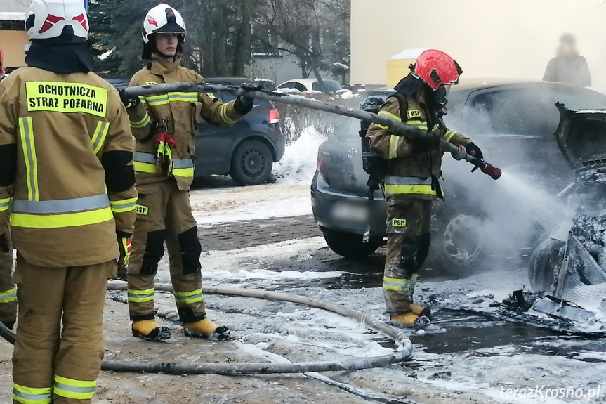 Pożar samochodów w Krośnie