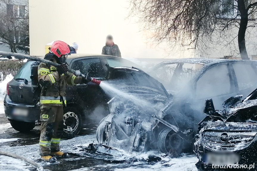 Pożar samochodów w Krośnie