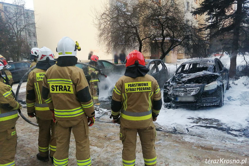 Pożar samochodów w Krośnie