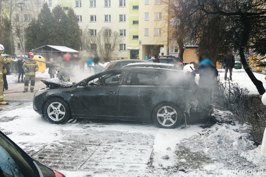 Pożar samochodów w Krośnie