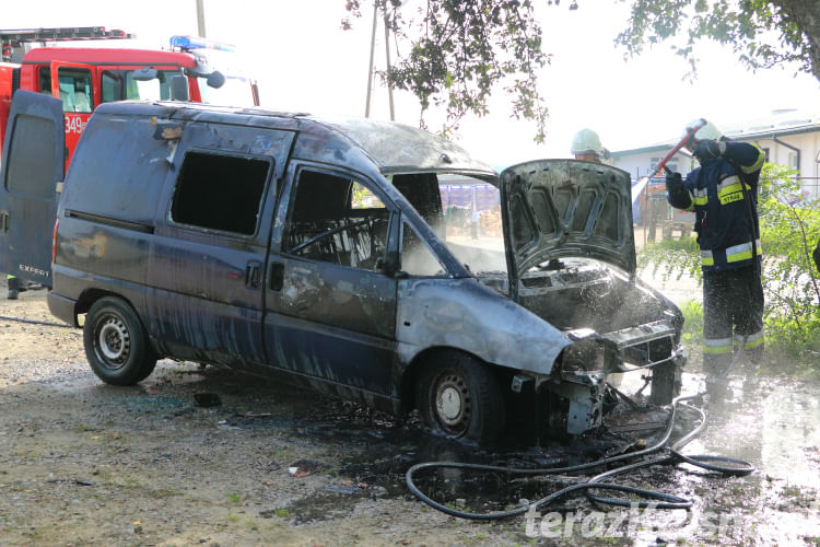 Pożar samochodu w Chorkówce